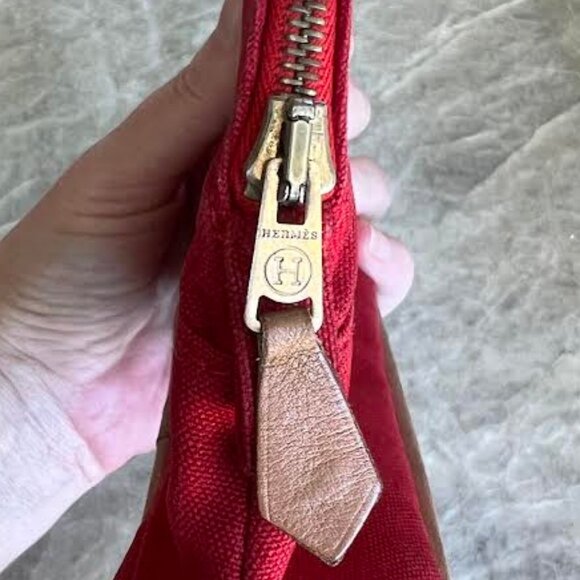 Sold at Auction: HERMÈS Cosmetic Bag  Hermès Bolide Pouch – Classic Luxury Cosmetic Bag